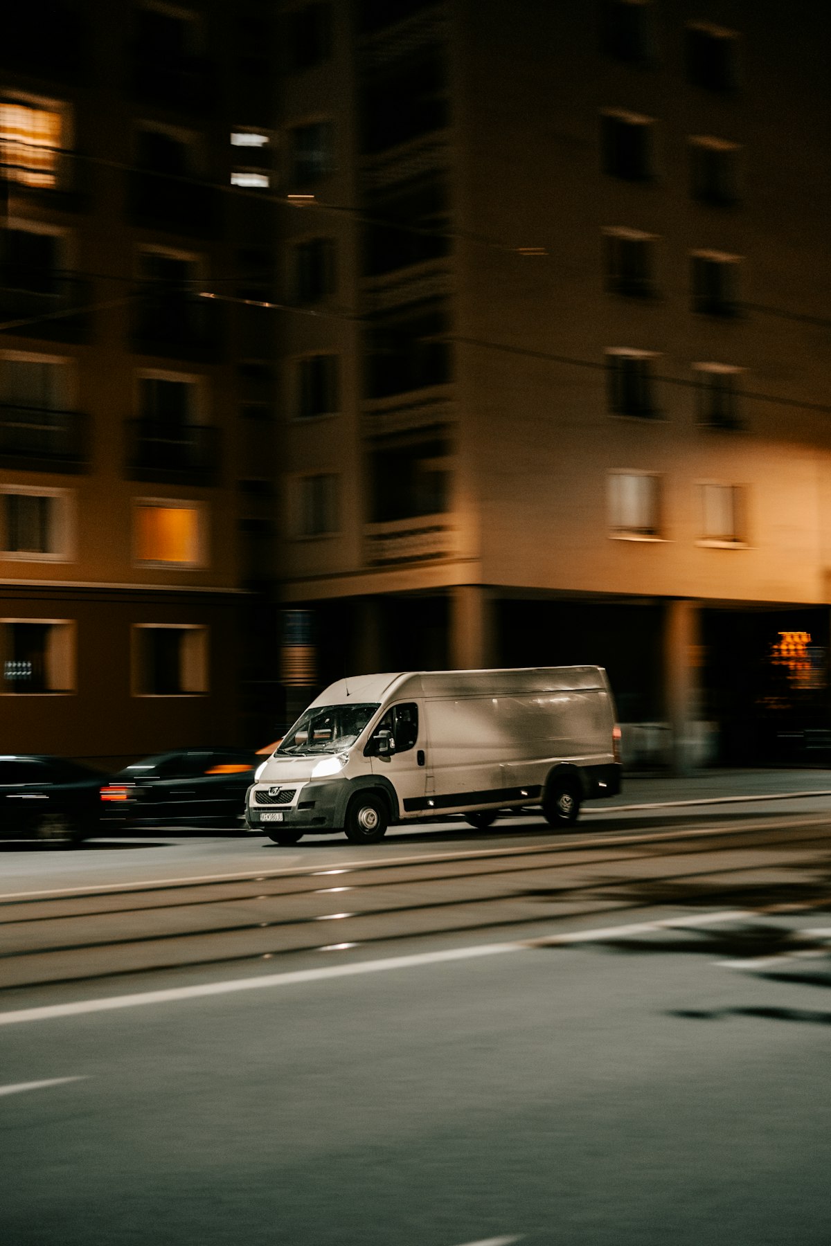 Night delivery lane